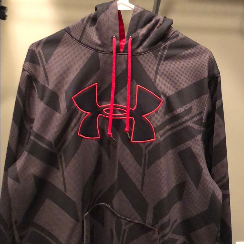 Unisex size large Under Armour